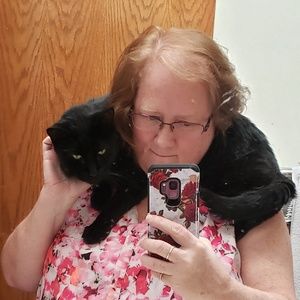 Meet your Posher, Deborah